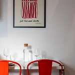 Apartament Sous Les Combles Cote Cour, Parking Gratuit *