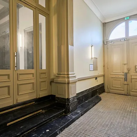 Sous Les Combles Côté Cour, Parking Gratuit * Villeneuve-d'Ascq