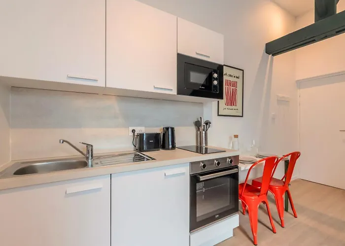 Sous Les Combles Côté Cour, Parking Gratuit Appartement